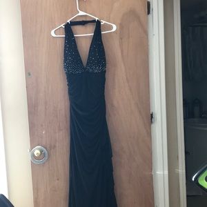 Beautiful Black only worn 1 time prom dress
